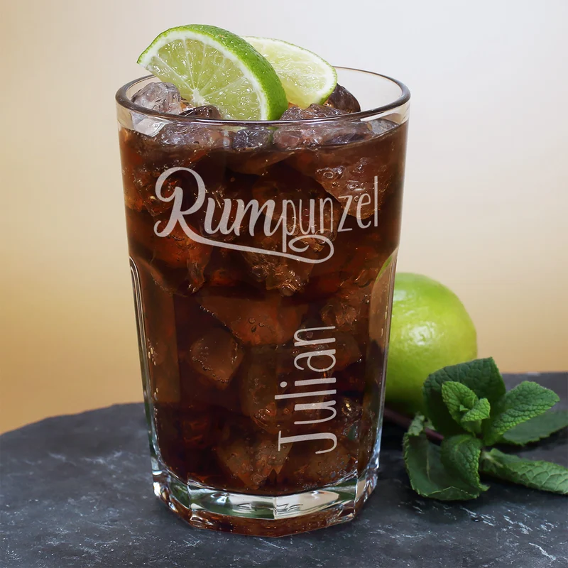 Personalisiertes Captain Morgan - Set in Geschenkbox mit graviertem Longdrinkglas | RUMpunzel