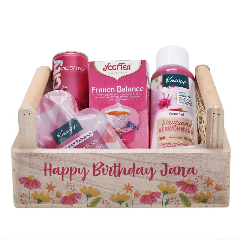 Gefüllter Geschenkkorb mit Blumenmotiv und Wellnessinhalt - persönlich bedruckt