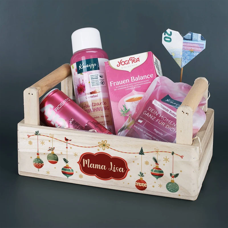 Weihnachtlicher Wellness Geschenkkorb für Frauen mit Namensaufdruck