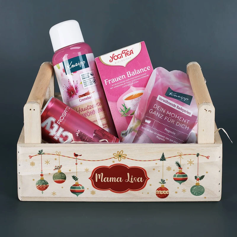 Weihnachtlicher Wellness Geschenkkorb für Frauen mit Namensaufdruck