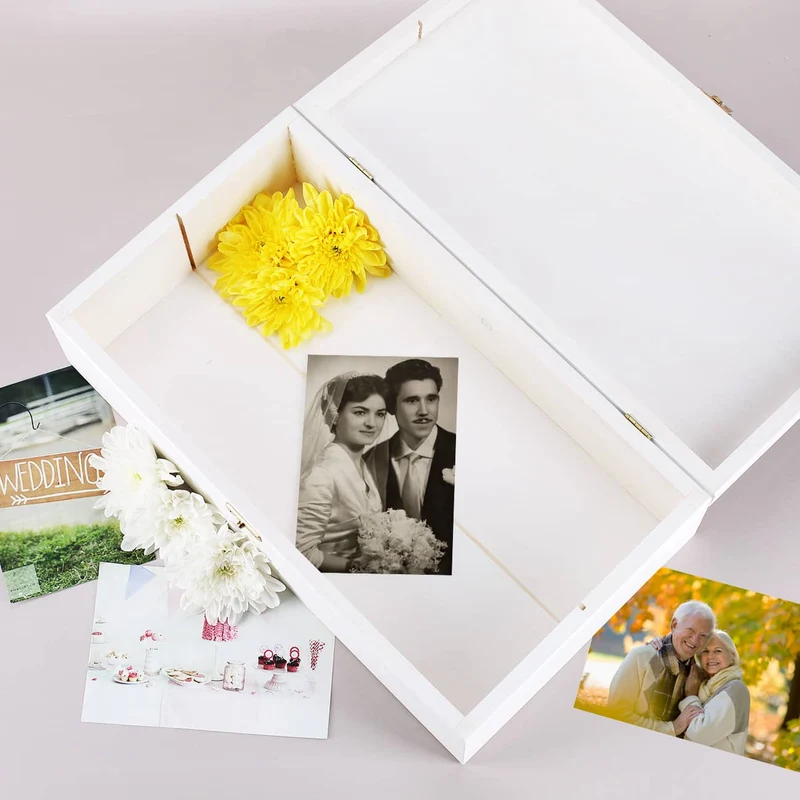 Geschenkset zur goldenen Hochzeit mit zwei gravierten Sektgläsern