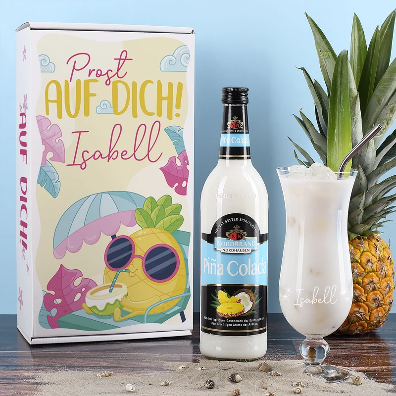 Personalisiertes Cocktail Geschenkset mit Pina Colada, Cocktailglas und Geschenkbox | Prost auf dich!