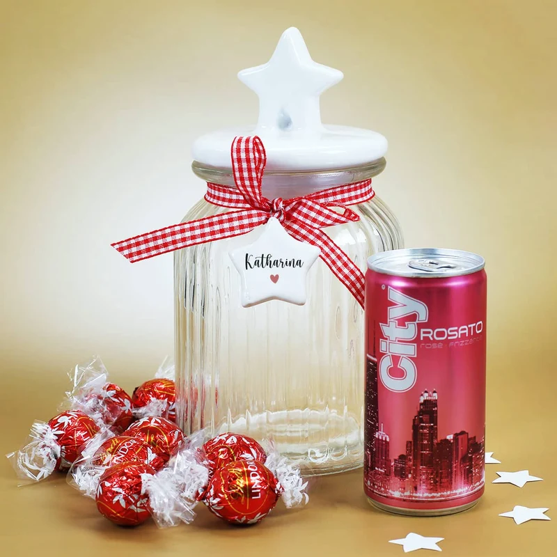 Gefüllte Glasdose als Geschenkset für Frauen - mit persönlichem Anhänger