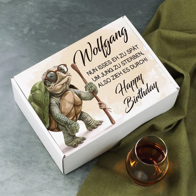 Zu spät um jung zu sterben - lustiges Geschenkset mit Asbach Uralt und graviertem Glas
