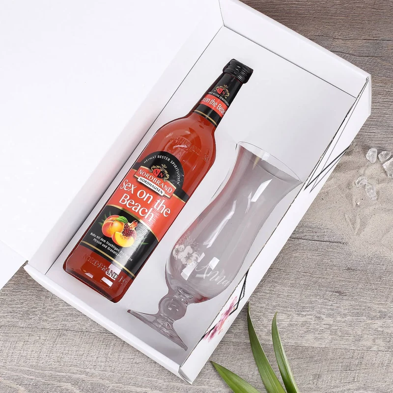Cocktail-Set mit graviertem Glas in persönlicher Verpackung