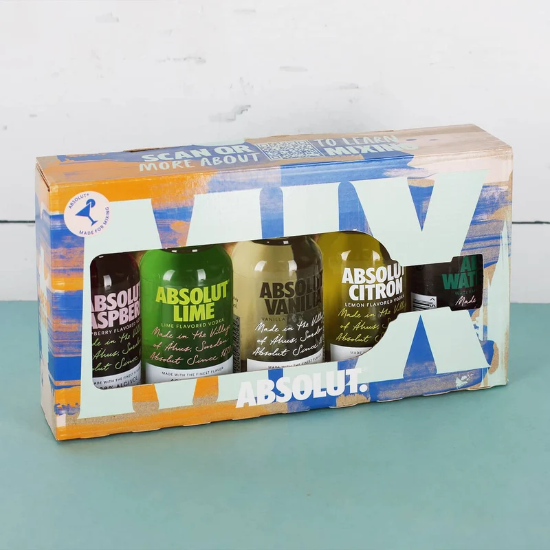 Geschenk-Set aus 5 Flaschen Vodka mit 2 gravierten Vodka-Gläsern in bedruckter Holzkiste