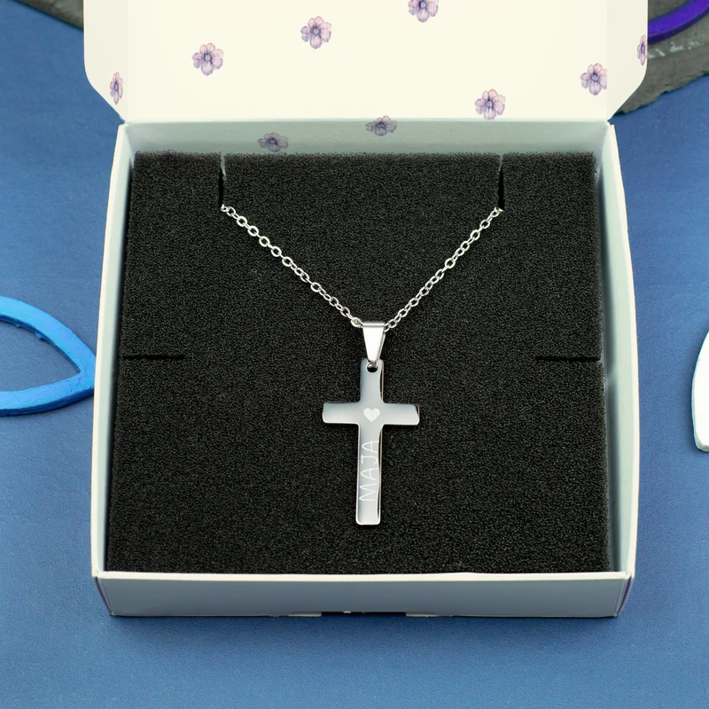 Gravierte Halskette mit Kreuz in Geschenkbox zu Kommunion, Konfirmation, Taufe