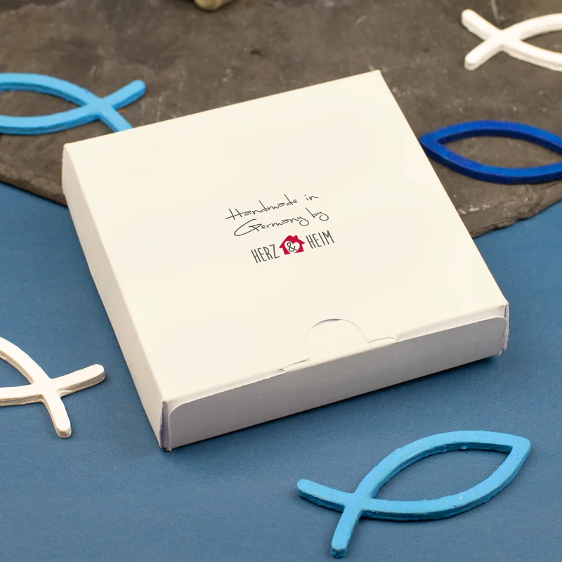 Gravierte Halskette mit Kreuz in Geschenkbox zu Kommunion, Konfirmation, Taufe