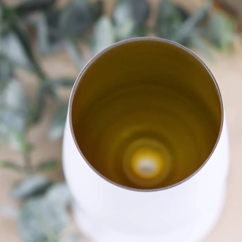 Auf die Liebe - Edles Geschenkset zur Hochzeit mit Sektgläsern und Sektflasche