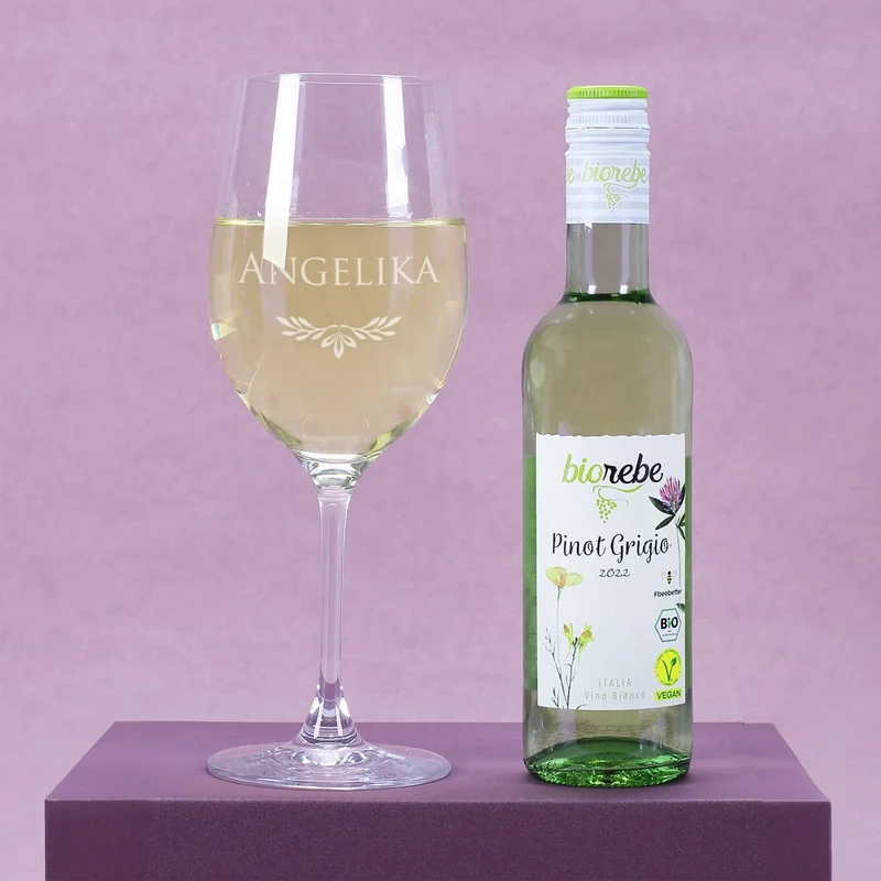 Ostergeschenkset mit Biorebe Weiß- oder Rotwein und graviertem Glas