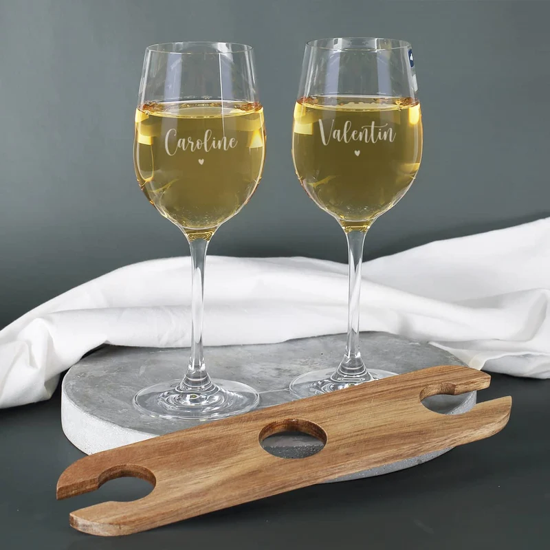 Give us Baby one more wine - personalisiertes Weinset mit Gravur