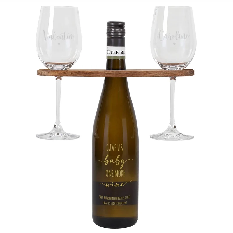 Give us Baby one more wine - personalisiertes Weinset mit Gravur