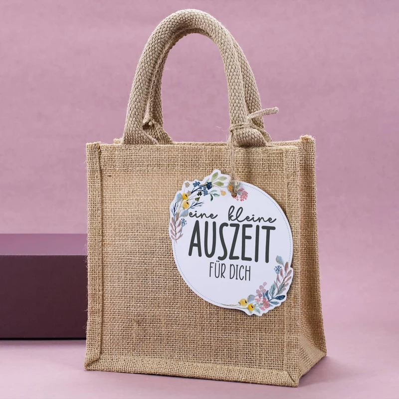 Weinset - Auszeit für dich - mit Biorebe Wein, graviertem Glas und Geschenktüte