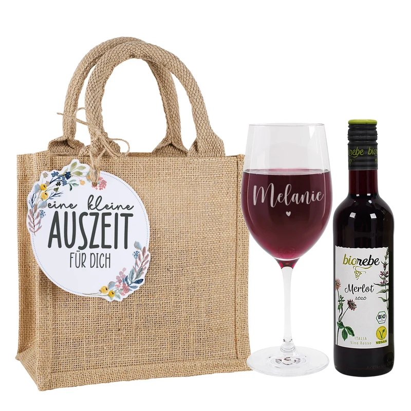 Weinset - Auszeit für dich - mit Biorebe Wein, graviertem Glas und Geschenktüte