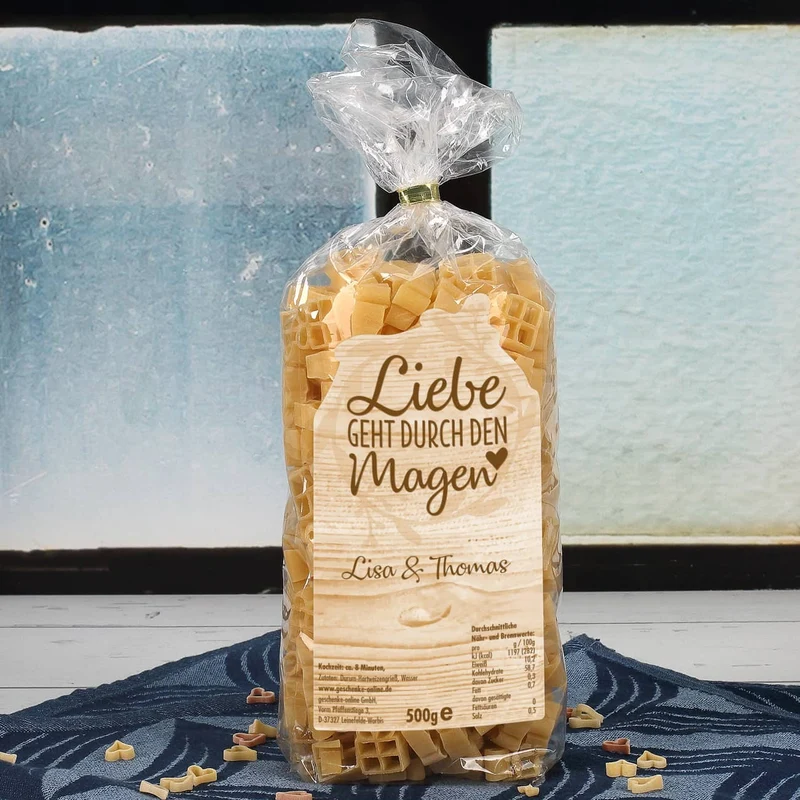 Geschenkset "Liebe geht durch den Magen" mit Wunschnamen und Wunschtext