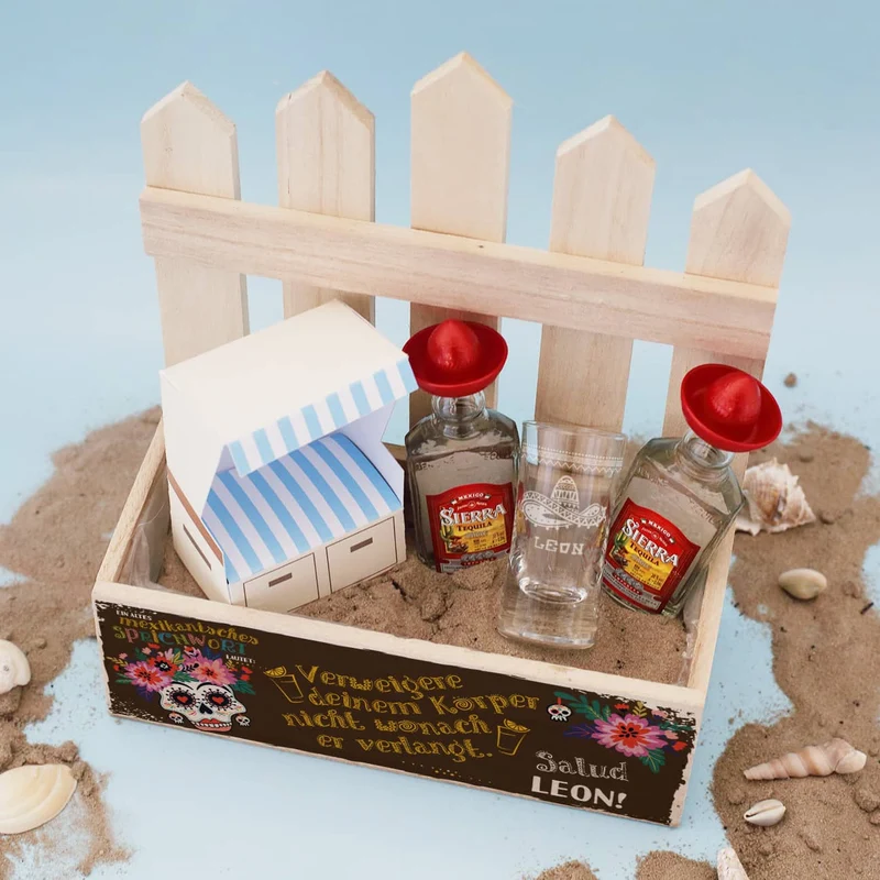 Mexikanisches Urlaubs-Feeling in der Holzkiste - mit Tequila und graviertem Schnapsglas