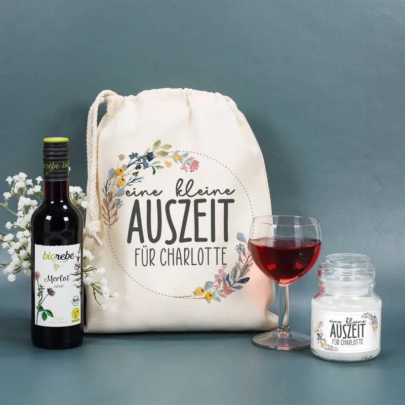 Eine kleine Auszeit - Geschenkset mit Wein und Duftkerze