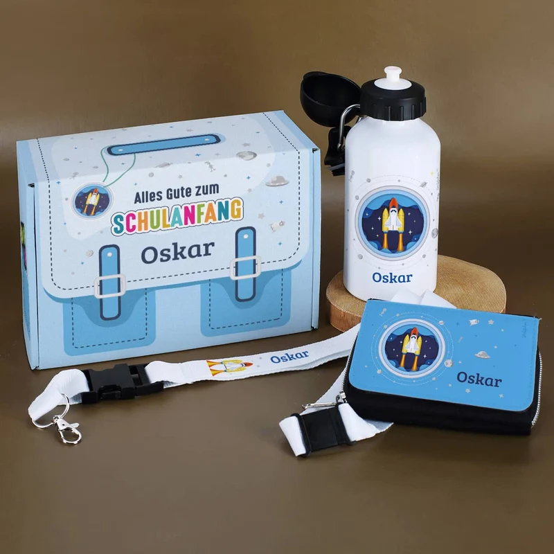 Geschenkset zur Einschulung mit Raumschiff-Motiv und Name