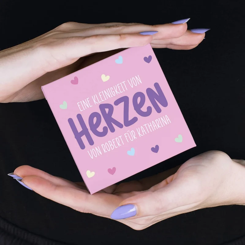 Eine Kleinigkeit von Herzen - Geschenkset mit Lindorkugeln, Duftkerze und Secco