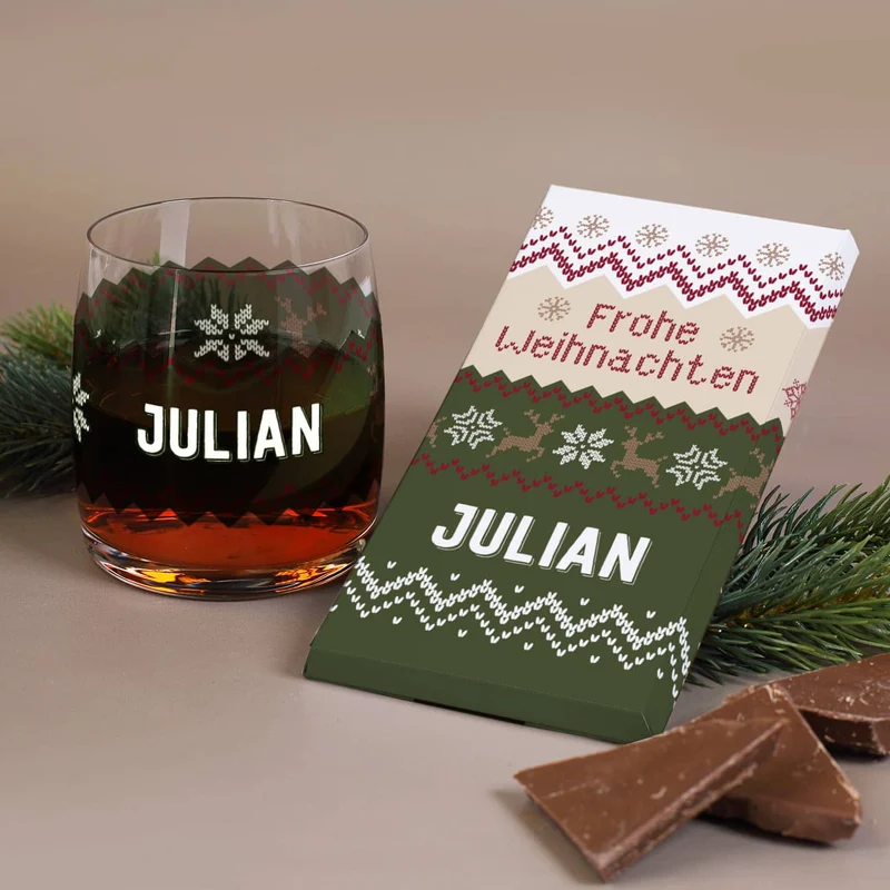 Whisky Geschenkset zu Weihnachten mit Name, Wunschtext und Weihnachtsstrickpullover Motiv
