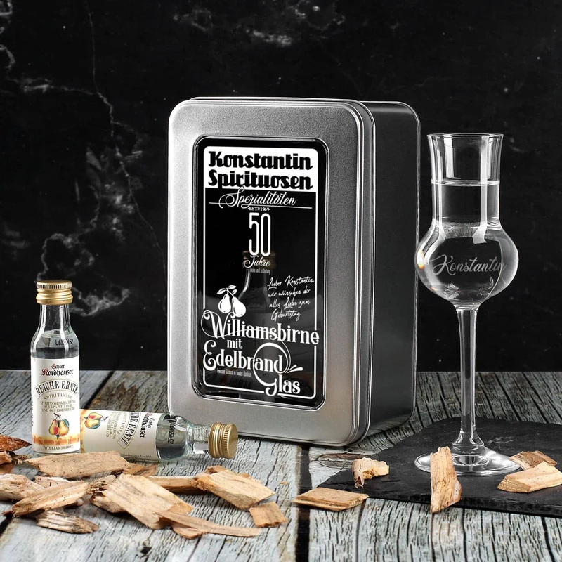 Williamsbirne Schnaps mit graviertem Edelbrandglas in bedruckter Metallbox