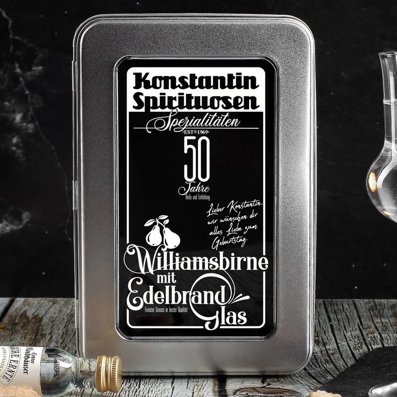 Williamsbirne Schnaps mit graviertem Edelbrandglas in bedruckter Metallbox