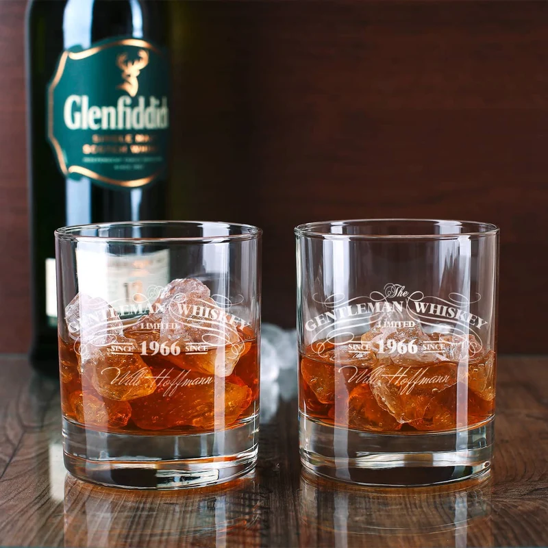 Glenfiddich Single Malt Whisky Geschenkset mit Whiskyglas und Holzkiste