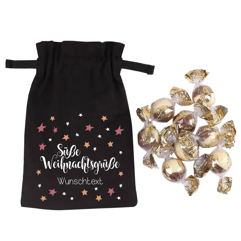Geschenksäckchen zu Weihnachten gefüllt mit Pralinen