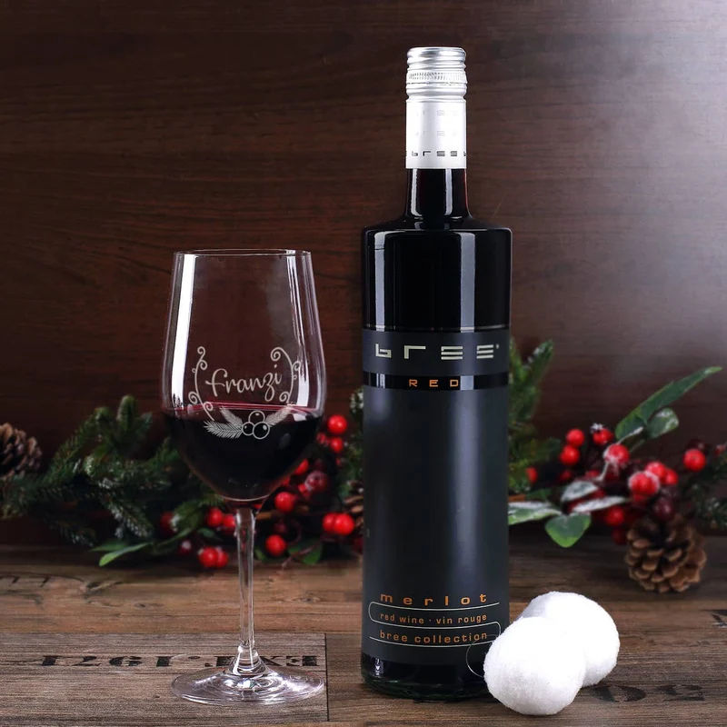 Persönliches Weihnachtsgeschenk für Weinliebhaber mit Weihnachtskranz, Name und Wunschtext