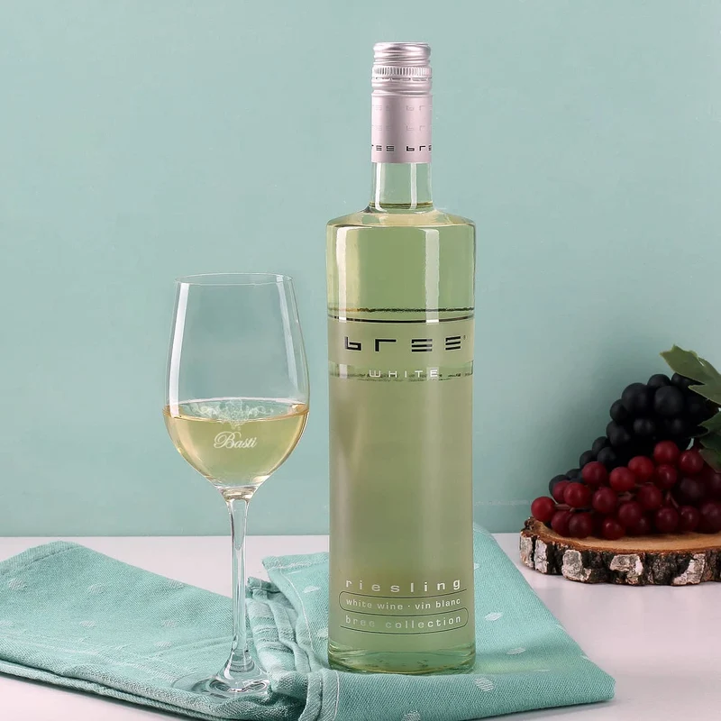 Wein - Geschenkset zum 30. Geburtstag aus Glas und Flasche in persönlicher Holzbox