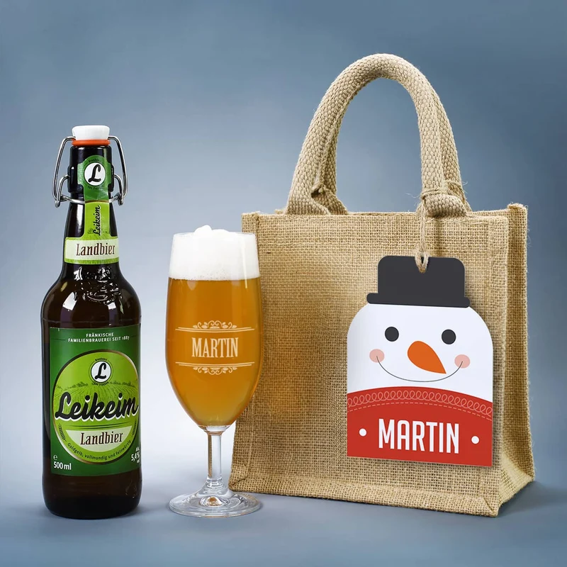Männergeschenk zu Weihnachten - Bierglas mit Bierflasche in persönlicher Geschenktüte