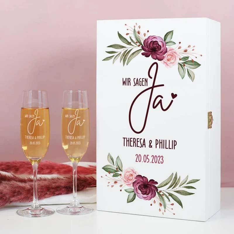 Wir sagen Ja! - Geschenkset zur Hochzeit mit zwei Sektgläsern