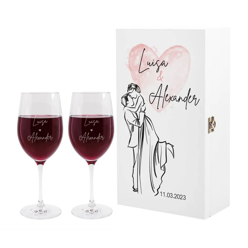 Romantisches Geschenkset zur Hochzeit mit Weingläsern und Holzbox
