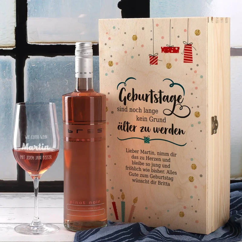 Wein-Set zum Geburtstag mit graviertem Glas in edler Holzverpackung