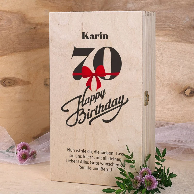 Persönliches Wein-Set zum 70. Geburtstag mit graviertem Glas und Flasche