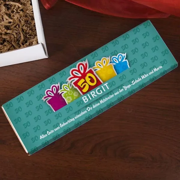 Gefüllte Geschenkbox zum 50. Geburtstag
