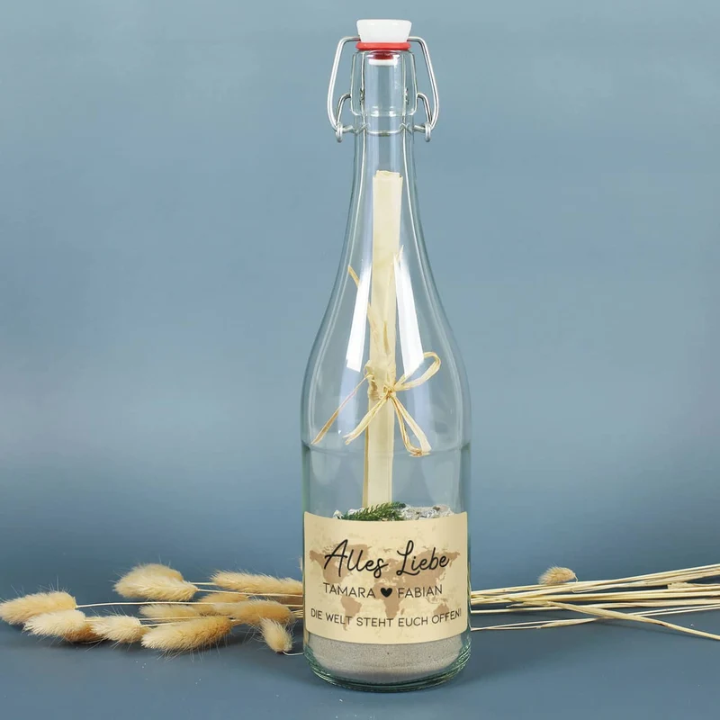 Flaschenpost mit Füllung "Alles Liebe" mit Vintage-Weltkarte als Geldgeschenk zur Hochzeit