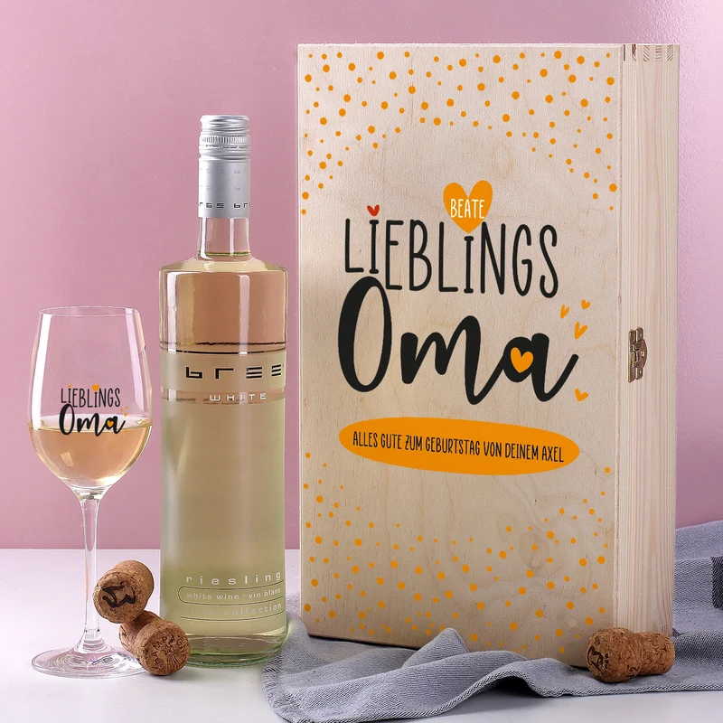 Lieblingsoma - Weingeschenk mit bedrucktem Glas in edler Holzverpackung