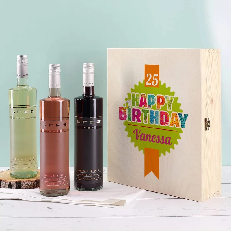 Weinset Happy Birthday in Holzbox mit Name und Alter