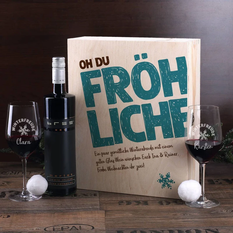 Oh du fröhliche... Weinset zum Fest - 2 gravierte Gläser, 1 Weinflasche in bedruckter Holzbox