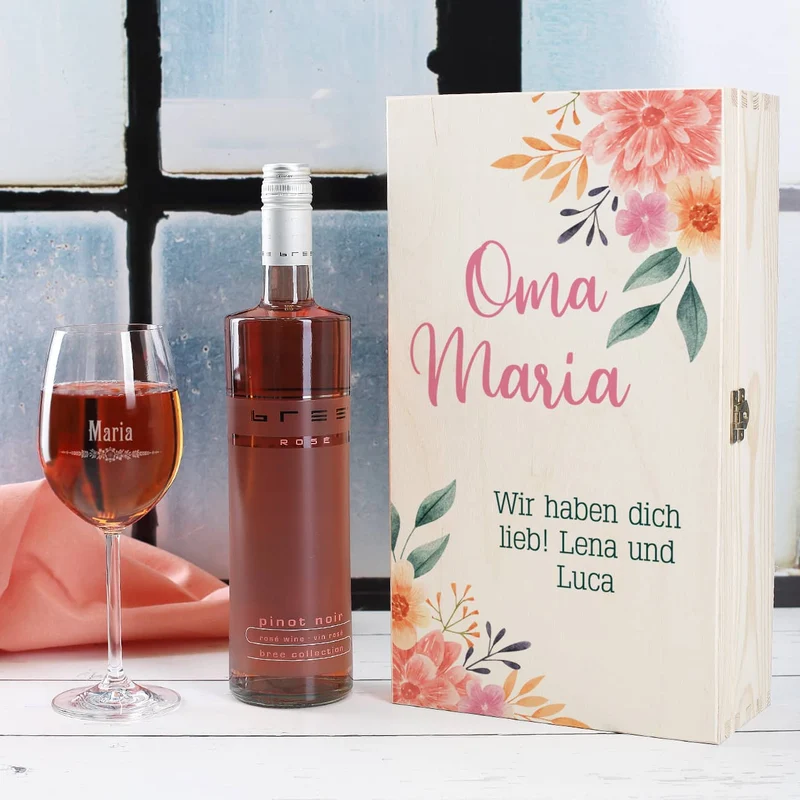 Wein-Geschenkset für die Oma mit Holzbox, Weinglas und BREE Weinflasche