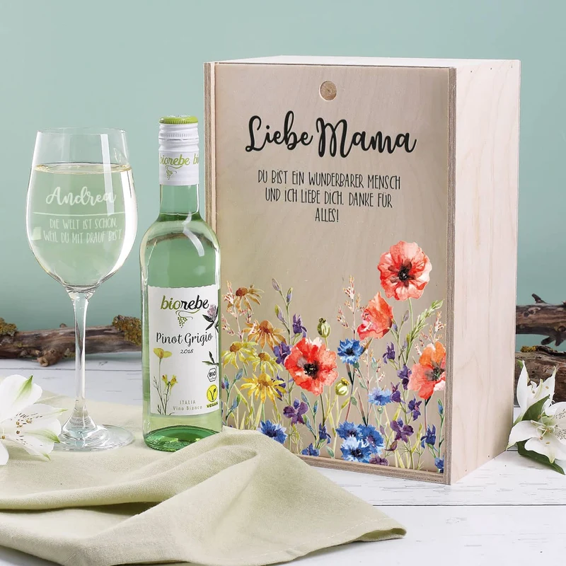 Biorebe Wein-Set zum Muttertag mit Wunschname und persönlichem Text