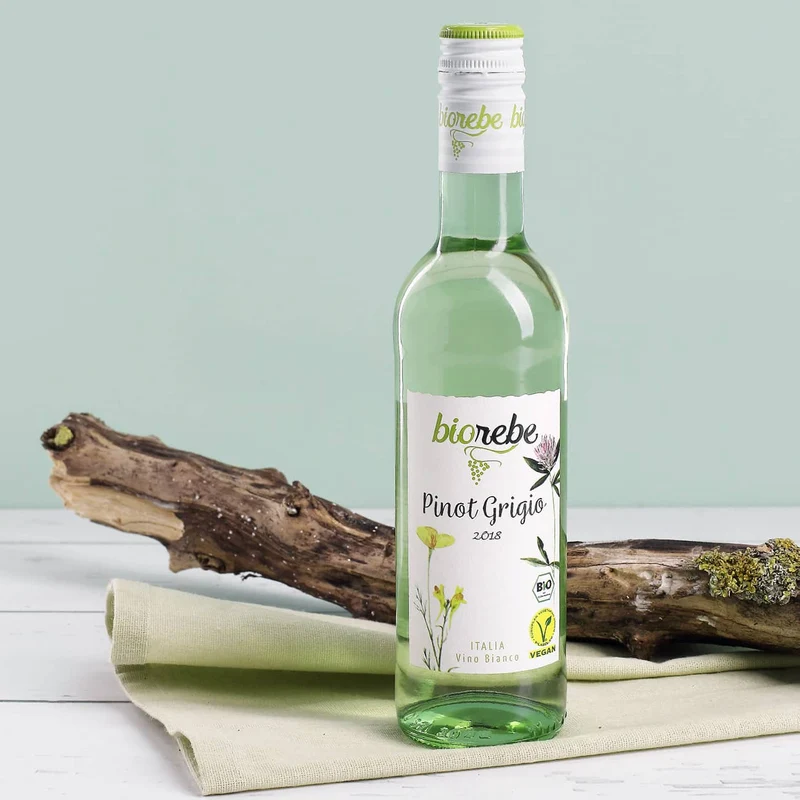 Biorebe Wein-Set zum Muttertag mit Wunschname und persönlichem Text