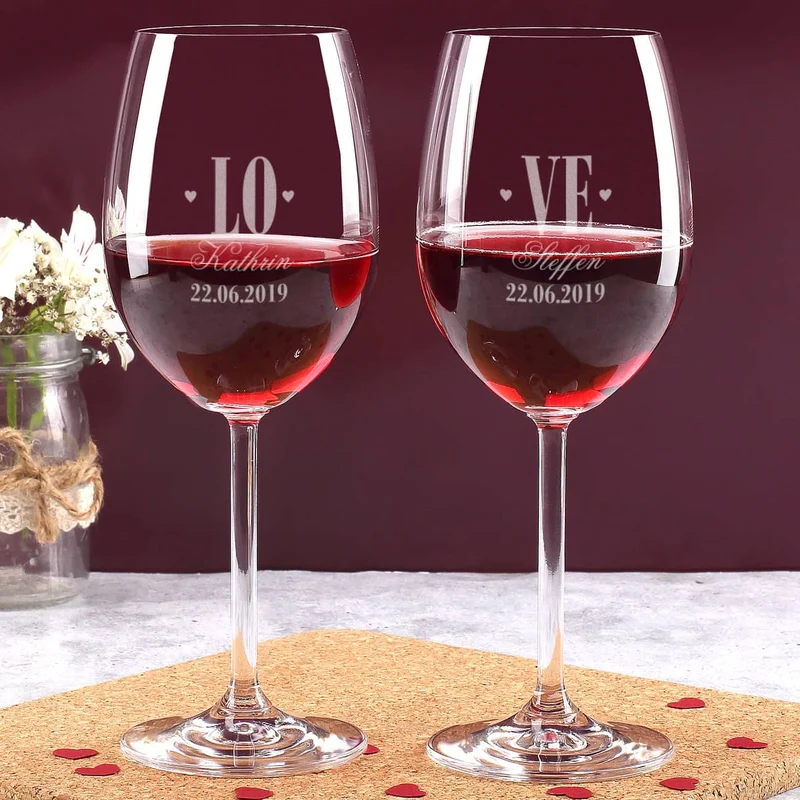 Weinset zur Hochzeit LOVE mit Namen und Datum