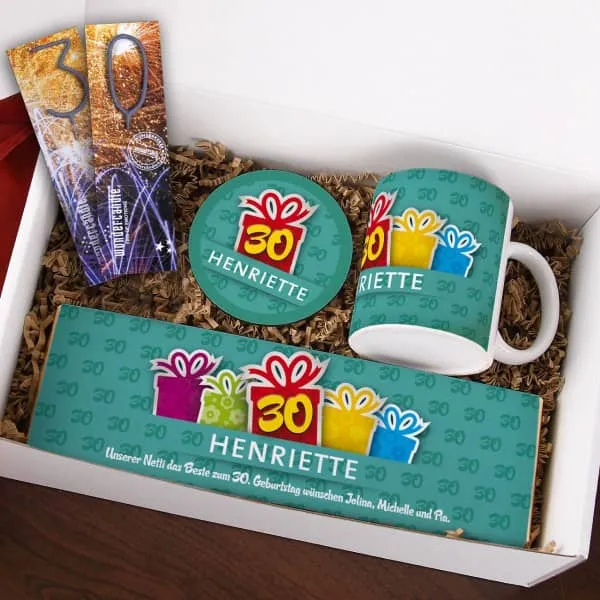 Gefüllte Geschenkbox zum 30. Geburtstag