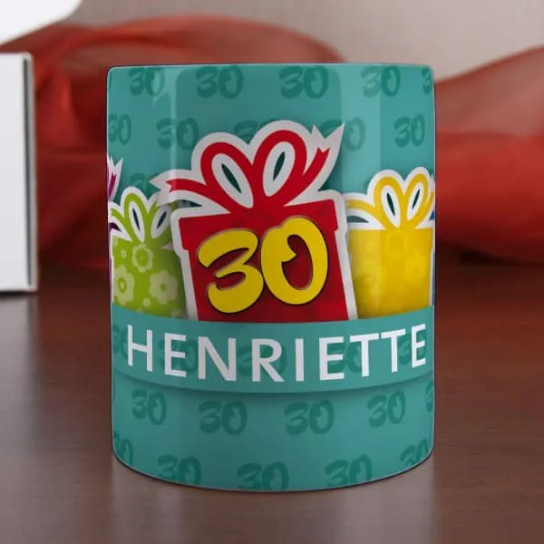 Gefüllte Geschenkbox zum 30. Geburtstag