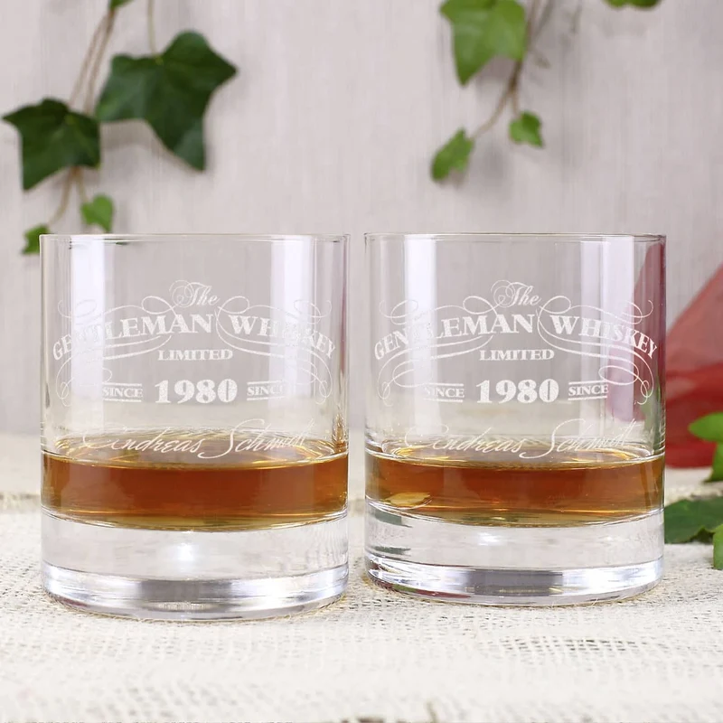 Auchentoshan Whisky Geschenkset mit 2 Gläsern und 3 Whiskys