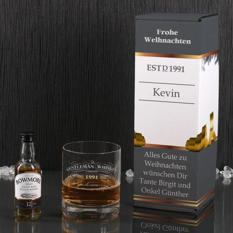 Bowmore Mini Flasche mit graviertem Whiskyglas im Inlay mit bedruckter Pappbox als Weihnachtsidee