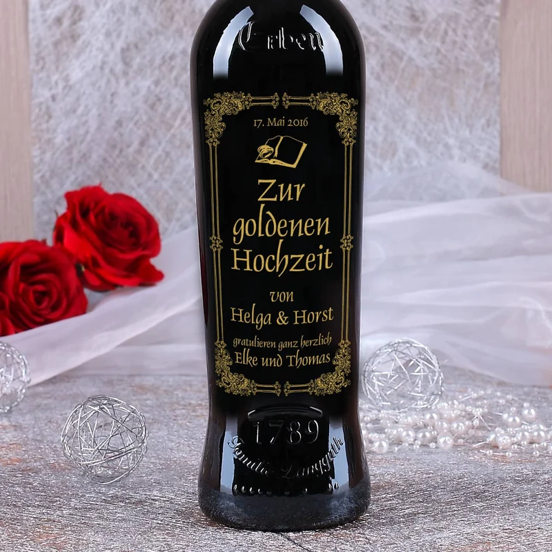 Personalisiertes Weinset mit Verzierungen zur Goldenen Hochzeit