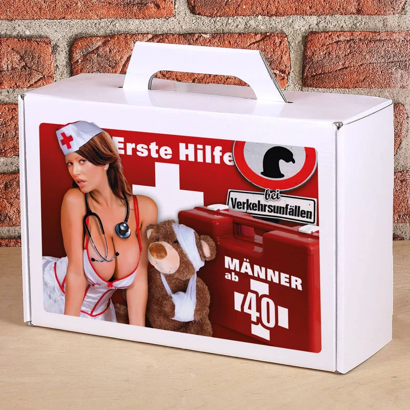 Erste Hilfe Koffer bei Verkehrsunfällen für Männer ab 40